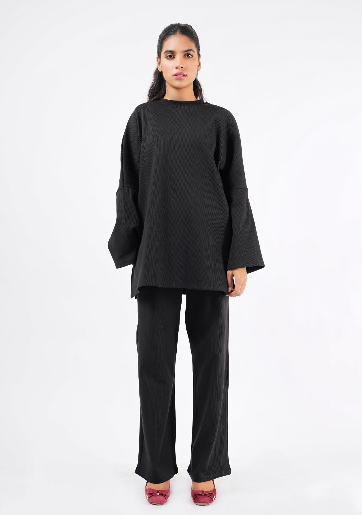 Oversized Knit Top - black