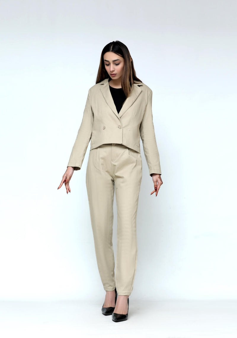 Darted pant in beige