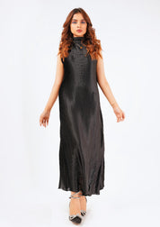 Sleeveless Dress - black (pleated fabric)