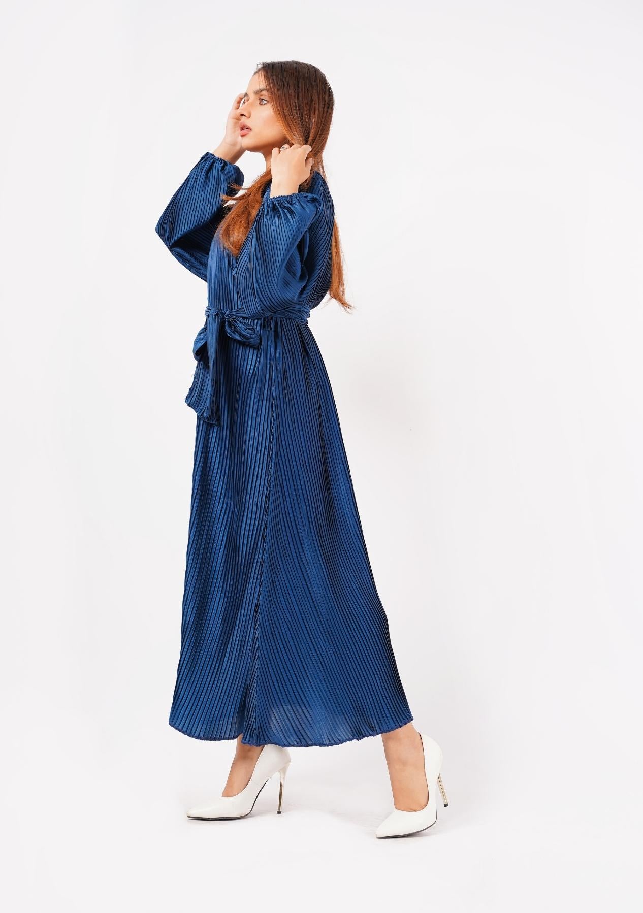 Pleated Puff Sleeve Dress with Belt  - sapphire blue (pleated farbic)