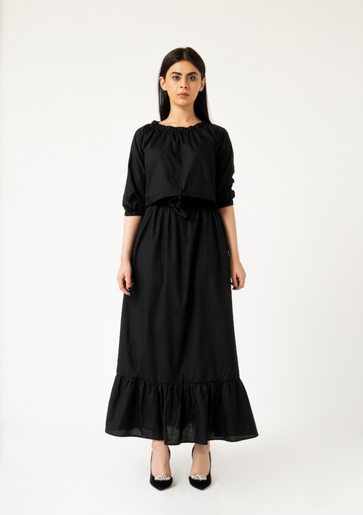 Ruffle Hem Skirt with Belt - black