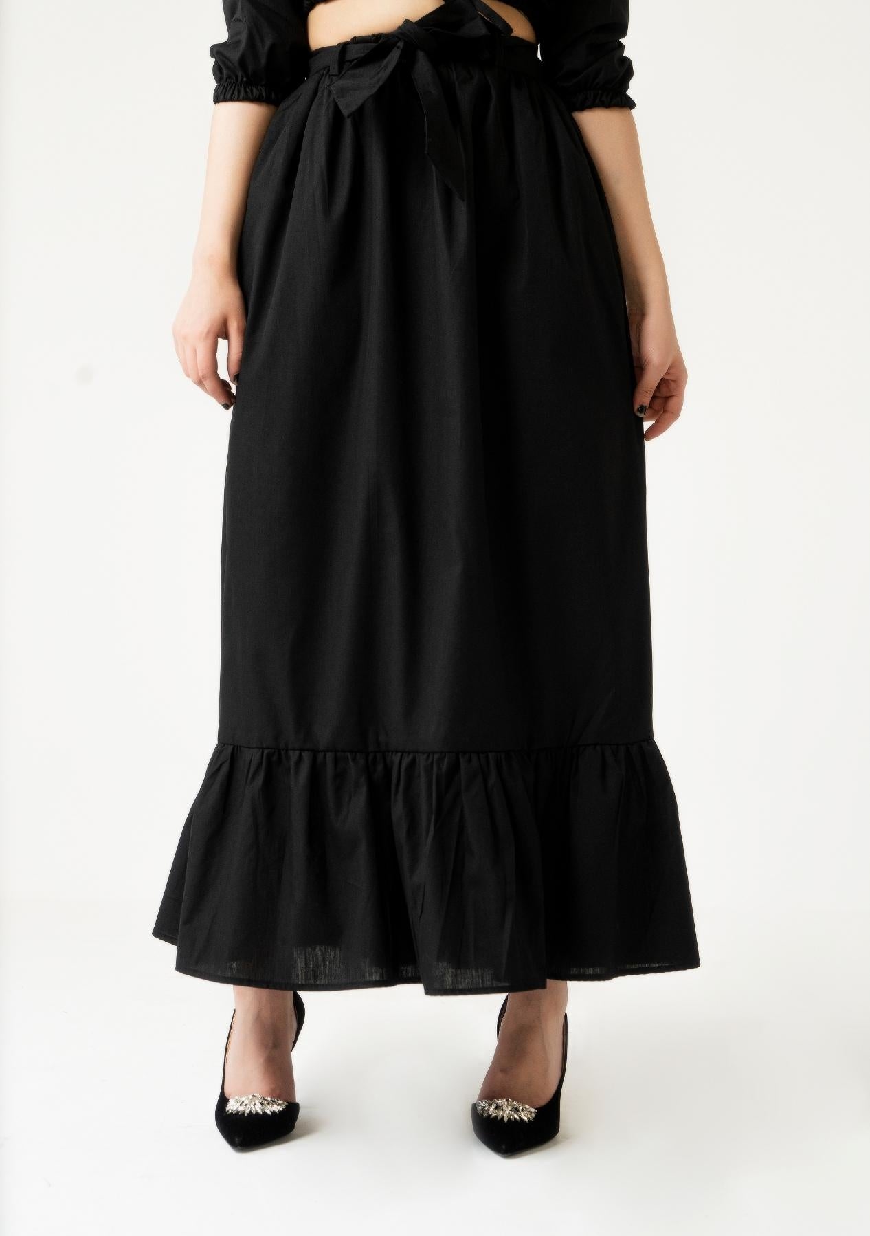 Ruffle Hem Skirt with Belt - black
