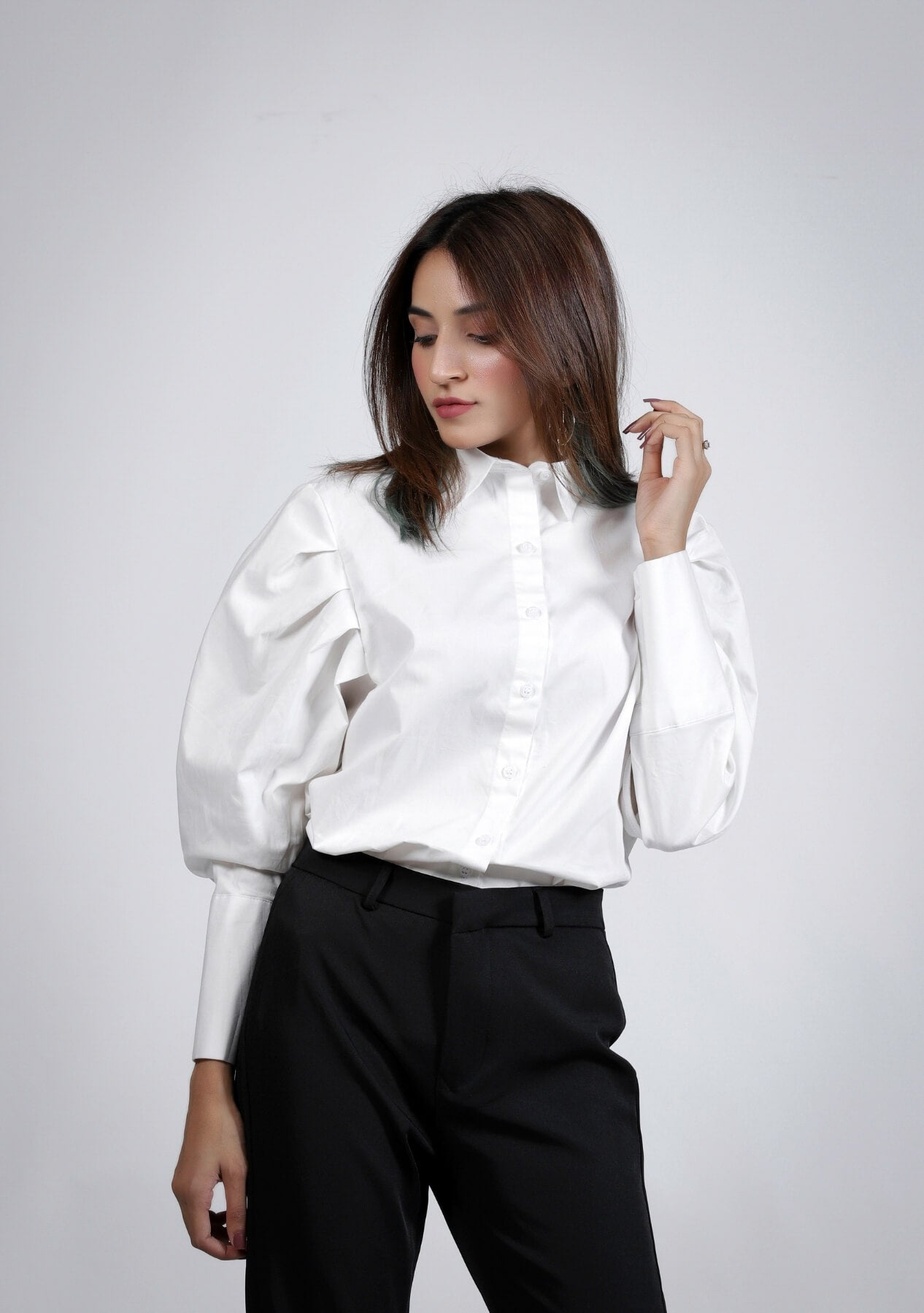 NineNinetyNineFashion-73_17b70c50-4b74-466d-b12a-f09f8249ca40.jpg